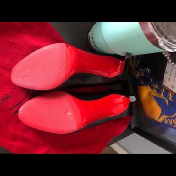 Christian Louboutin Simple Pump sz 37.5 - Picture 3 of 5